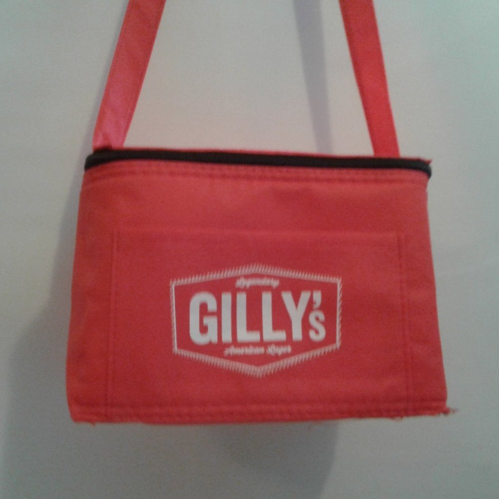 2 sets Red Gilly's Picknick Cooler small soft cooler canvas 2 cozie 2 bandana
